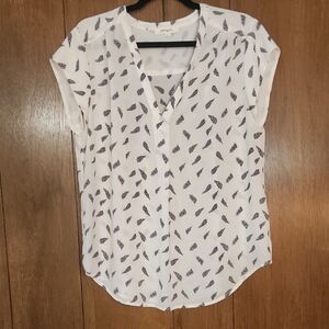 Elegant White and Black Feathers Print Blouse